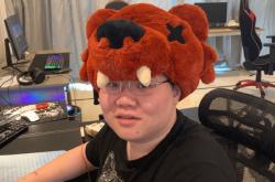 开云体育官方网站-HLE爆冷DFM，Uzi高光表现的简单介绍