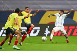 开云体育登录-乌拉圭碾压阿根廷，库尔图瓦统治全场的简单介绍