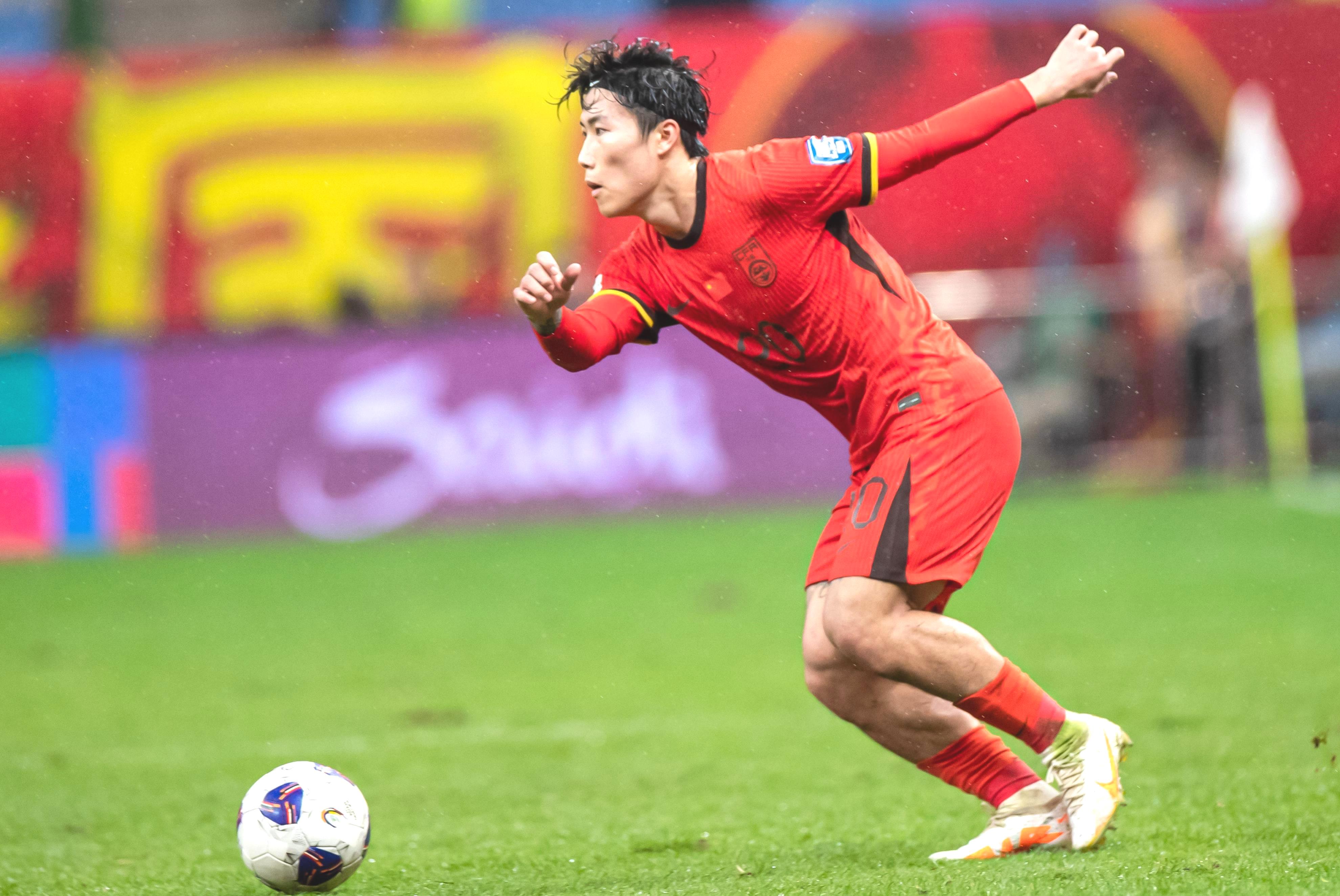 韩国球队备战亚冠比赛，迎战亚洲劲旅