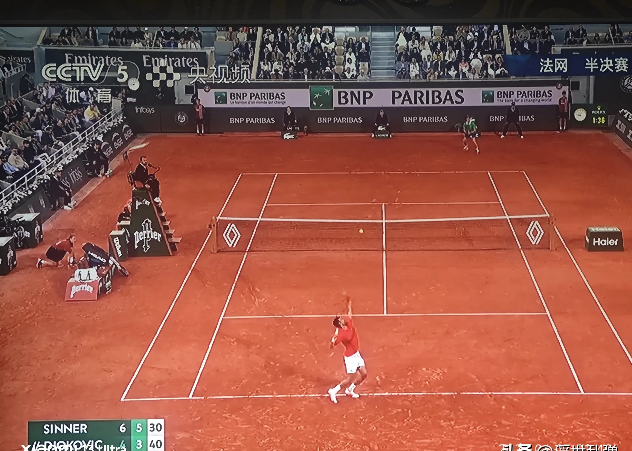 关于日本网球队完胜法国网球队，费德勒一己之力扛起全队的信息