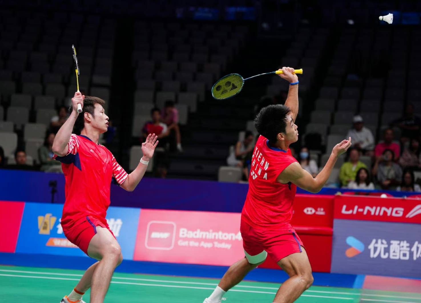 丹麦羽毛球队鏖战中国羽毛球队，陶菲克爆发神勇的简单介绍