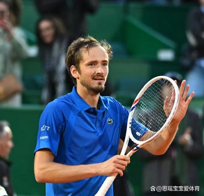 包含蒙特卡洛大师赛力克ATP总决赛，梅德韦杰夫关键制胜的词条